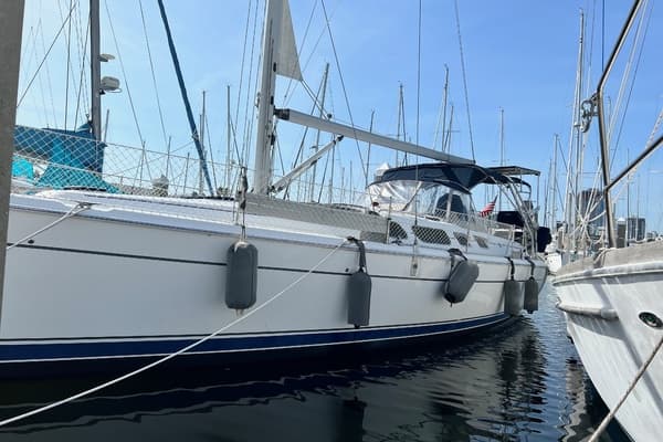 Serenity, a 41' 2006 Hunter 41 Aft Cockpit for sale in Kemah, Texas